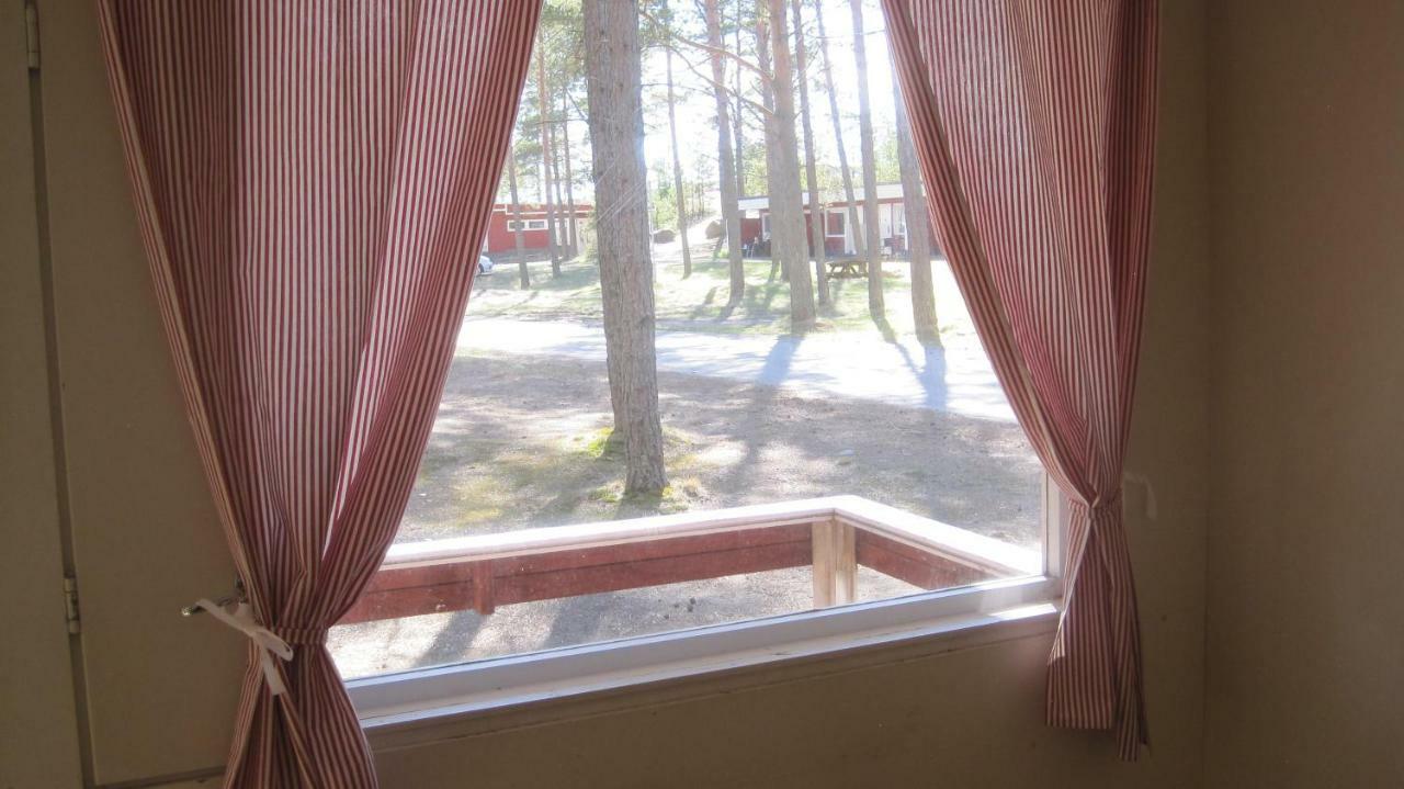 Rantakallan Leirintamokit Hotel Kalajoki Bagian luar foto